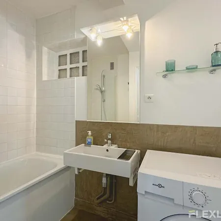 Flexliving - Whole Flat - Friant Apartment